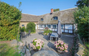 4 Bedroom Cozy Home In Samsø, Samsø